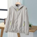 New Summer Mens Loose-Fit Plus-Size Sun-Protective Top That Also Repels Mosquitoes And Insects